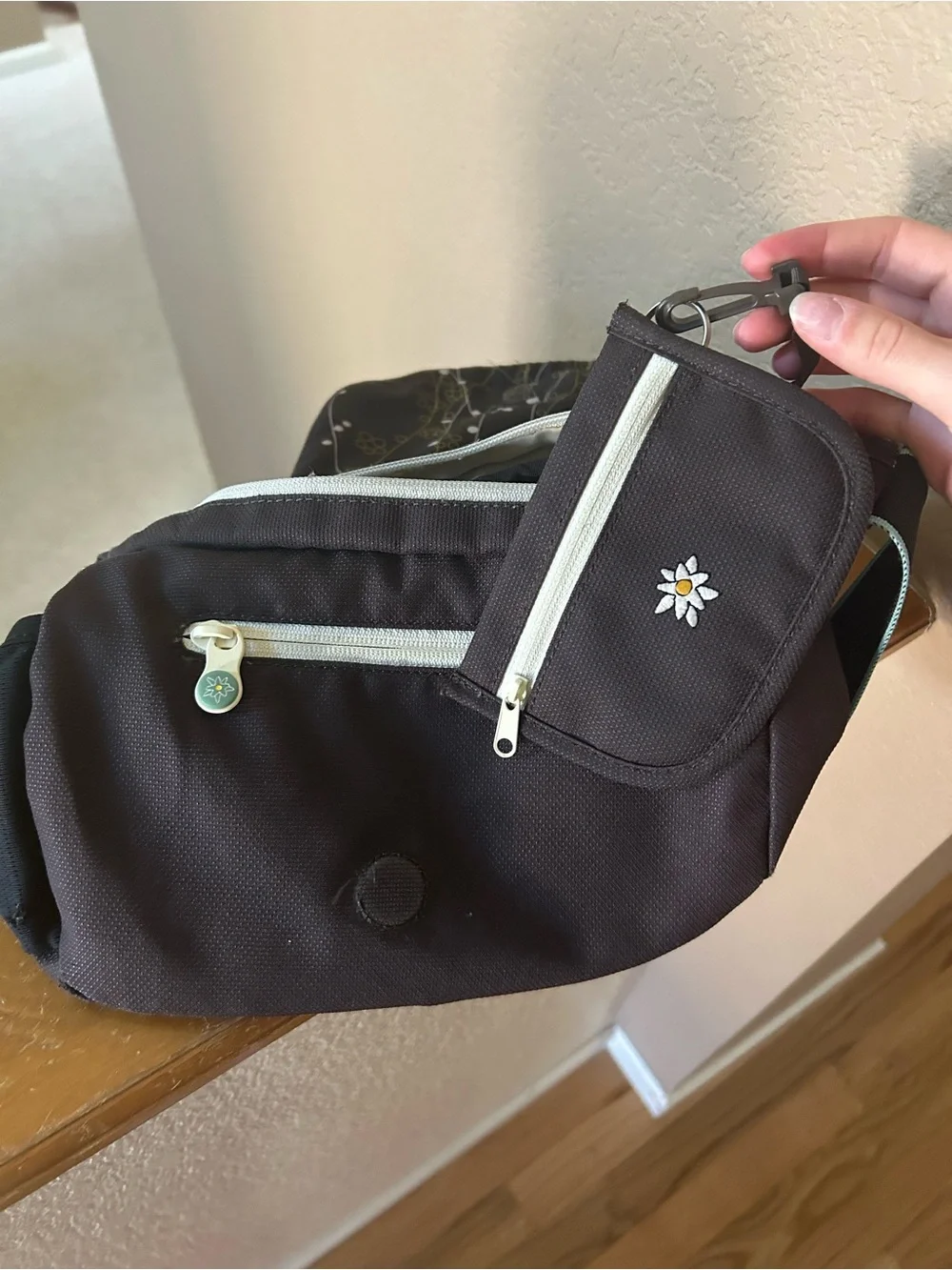 Sherpani Brown Crossbody Shoulder Bag with Teal and White Trim With Wallet